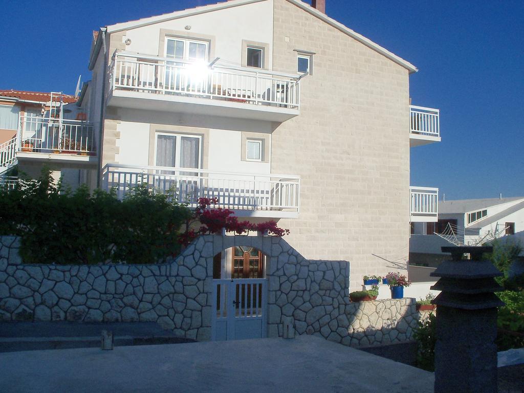 Radonic Hvar Town