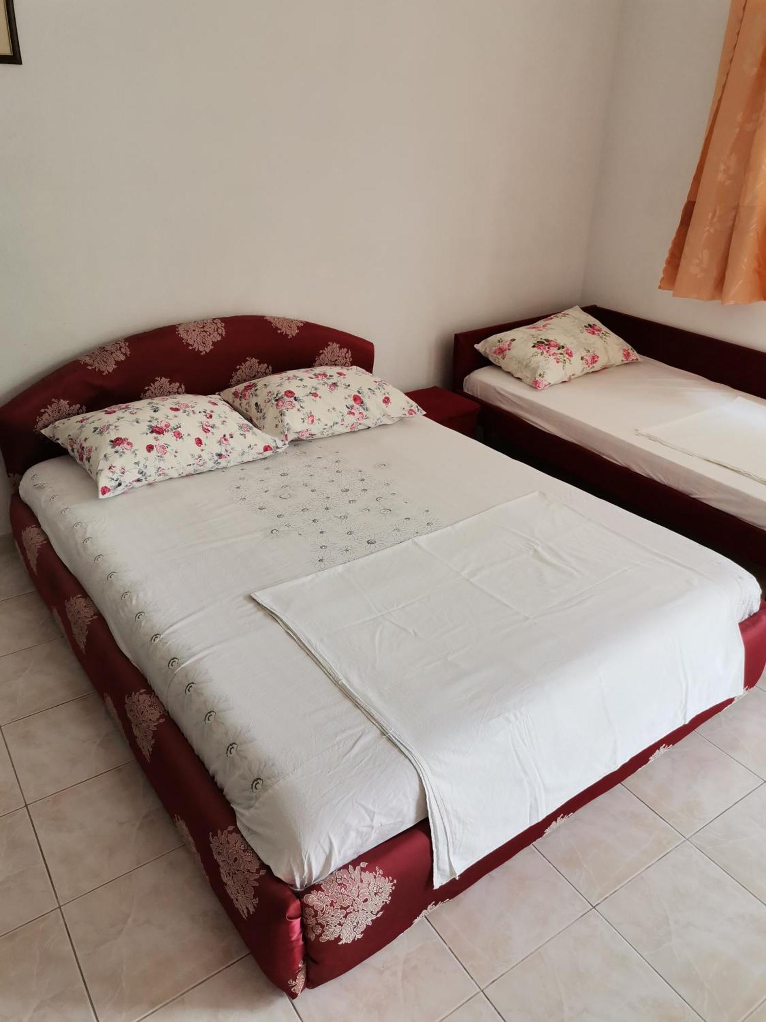 Guest house Radonic Hvar Town